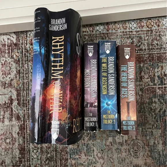 Brandon Sanderson Fantasy Book Set - Picture 2 of 3